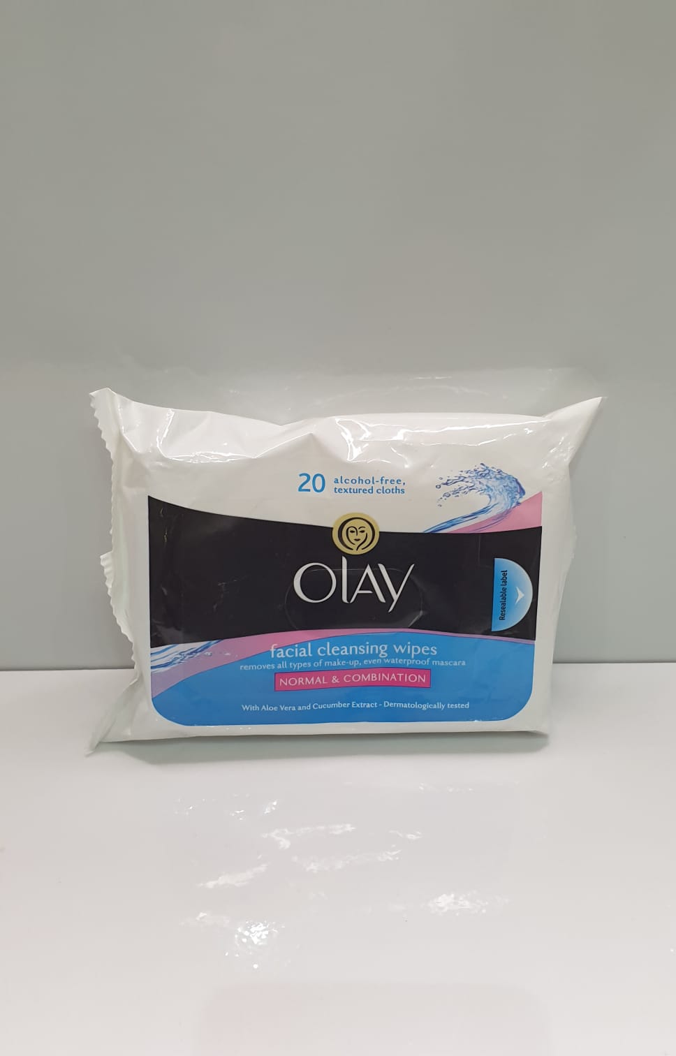 Olay Facial Cleansing Wipes – 20 Textured Cloths (Normal & Combination Skin)