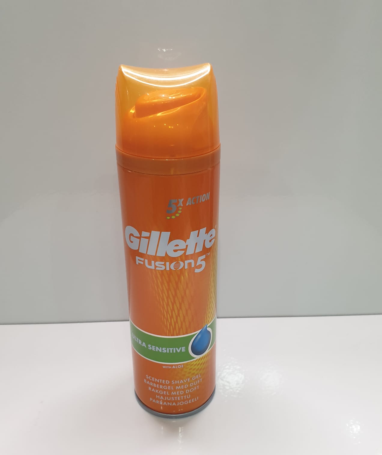 Gillette Fusion5 Ultra Sensitive Shave Gel with Aloe – 200ml